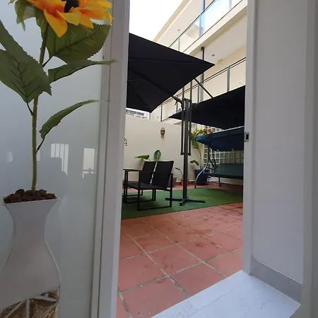 Apartment Deluxe En Av Cruz Roja