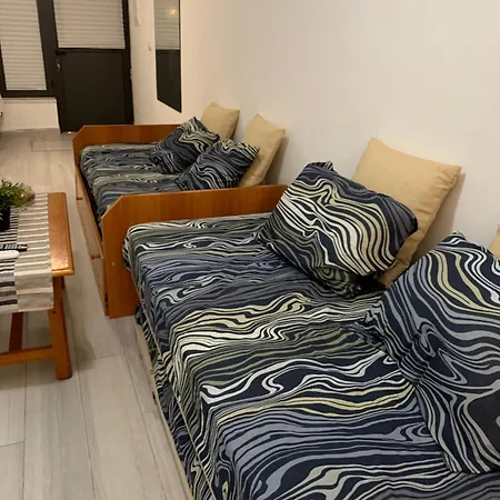 Apartment Violeta Loft B Chill Out