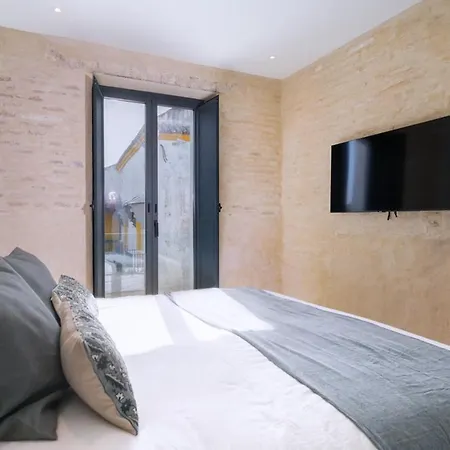 Luxurious Duplex 2bd 2bth Over Casa Pilatos