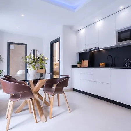 Apartment Luxury Overlooking Casa Pilatos Seville