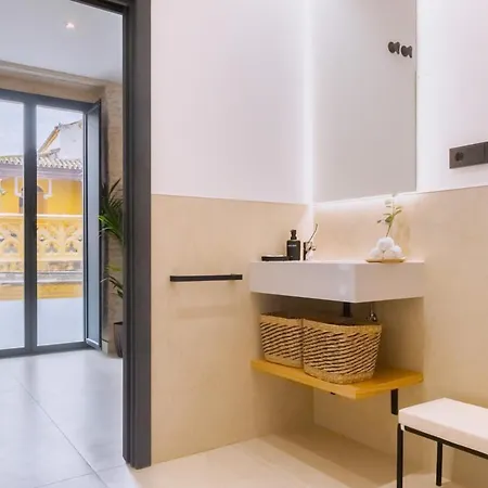 Apartment Luxury Overlooking Casa Pilatos *