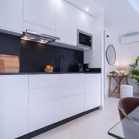 Luxury Overlooking Casa Pilatos Apartment *