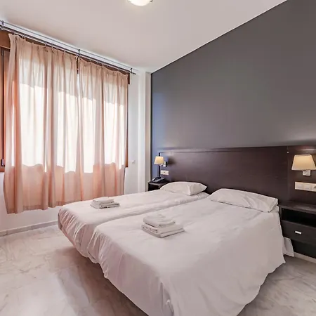 Sevillahome-apartamento Complejo Piscina Parking Apartment *