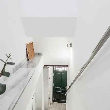Bonito Estudio En Calle Feria Apartment