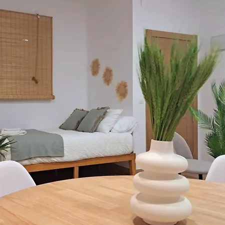 Apartment Triana Tejares *