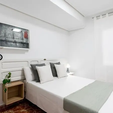 Santa Justa Urban Apartment Seville