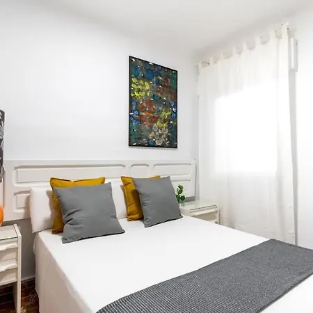 Santa Justa Urban Apartment *