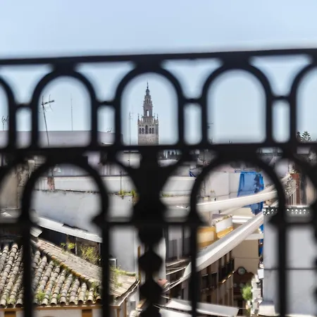 Betis Suites-la Campana Appartement *