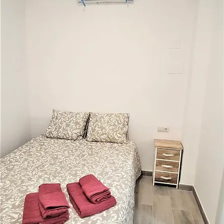 Homestay Casa Parras Basilica Seville