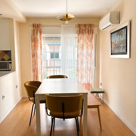 Apartment Monkeys Alfareria Triana Seville