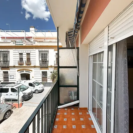 Monkeys Alfareria Triana Apartment Seville