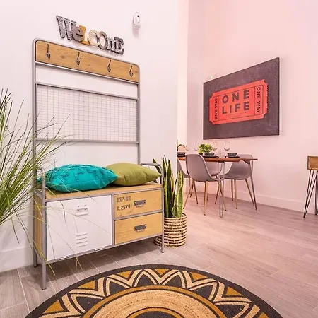 Apartment San Vicente Dreams Seville