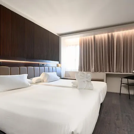 Hotel Becquer