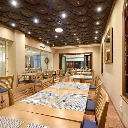 Becquer Hotel 4*