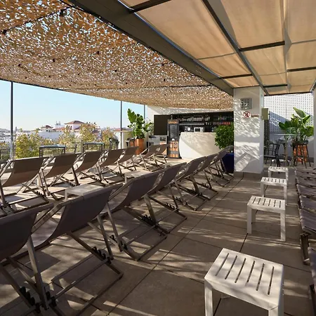 Becquer Hotel