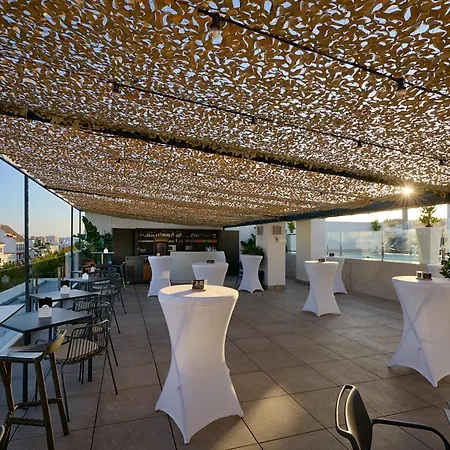 Hotel Becquer