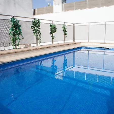 Charming With Pool And Garage Sevilla