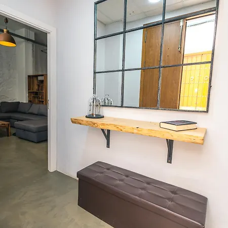 Appartement Loft-style Ground Floor Flat