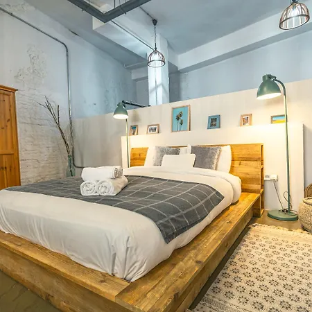 Appartement Loft-style Ground Floor Flat
