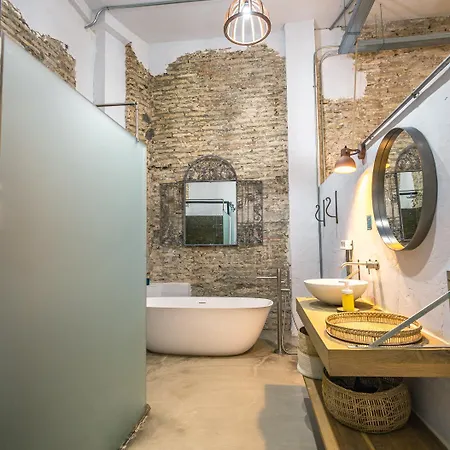 Loft-style Ground Floor Flat * Séville