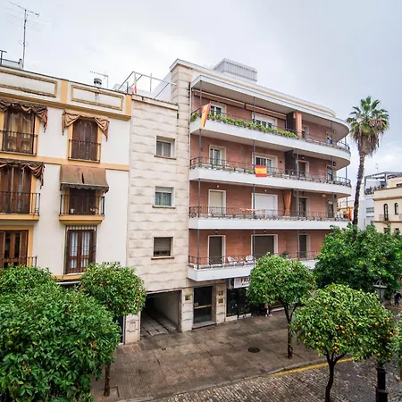 Hotel Petit Palace Canalejas 2*