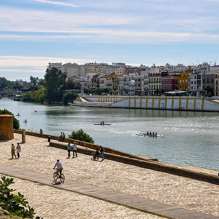 Apartment Casa Real, Oasis Sin Ruido En Triana