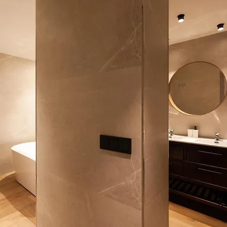 Hotell Welldone Sierpes Boutique *