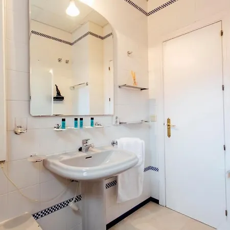 2 Bedrooms 1 Bathroom Furnished - Santa Cruz - Alfalfa - Duplex - Mintystay Seville