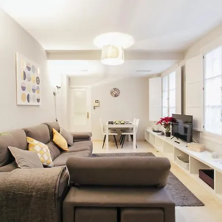 Apartment 2 Bedrooms 1 Bathroom Furnished - Santa Cruz - Alfalfa - Duplex - Mintystay