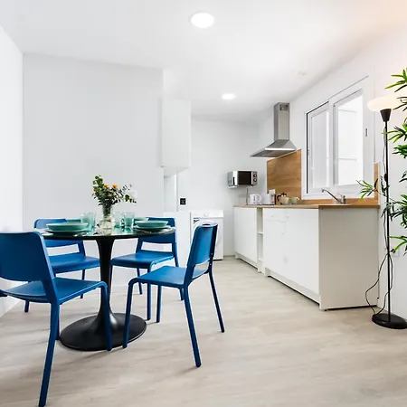Anfitrion Triana 2 Apartment *