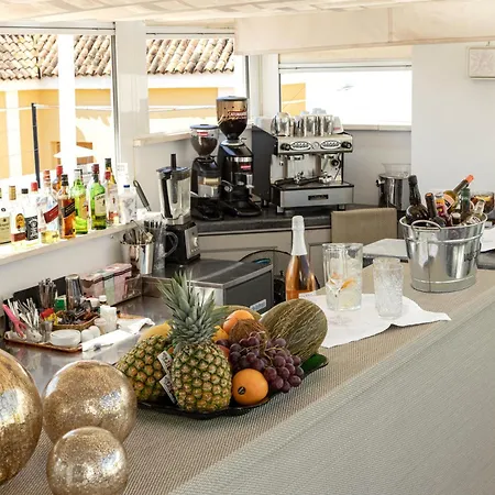 Hotel Amadeus 4*