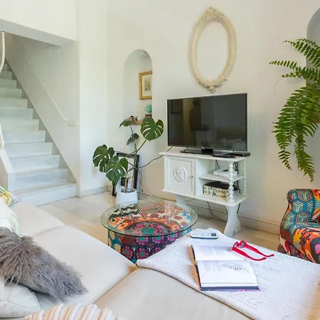Charming 2 Bedroom Boutique Triplex With Private Terrace At Center By Cityzen Appartement Séville