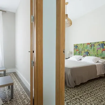 Luminoso Tercera Planta Apartment Seville