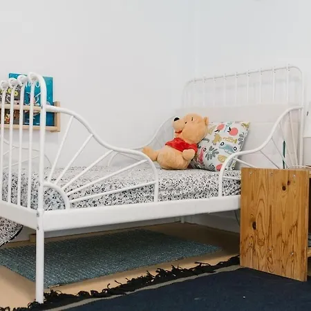 Cozy But Modern 2 Bed/bath Perfect For Families