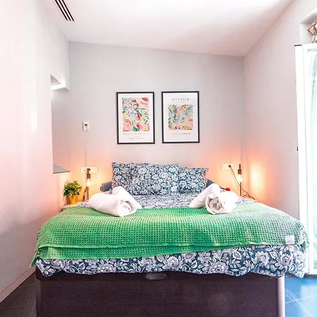 Edomus La Maestranza Boutique Apartment *