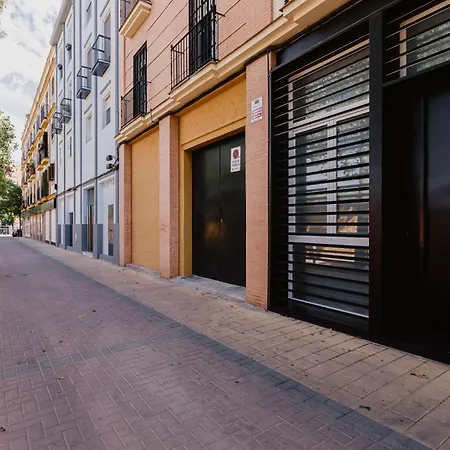 Apartment Quiet Terrace In Triana Close To The River Seville