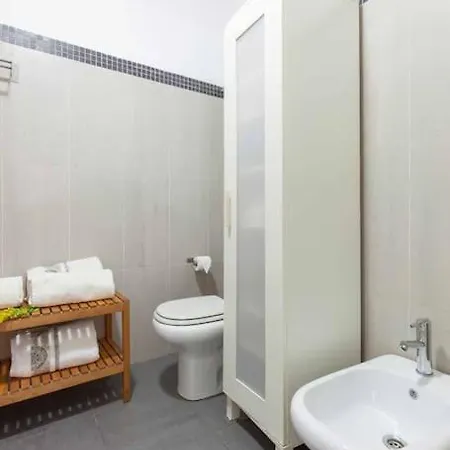 Estudio Espacioso Y Centrico * Seville