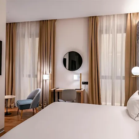 Vincci Seleccion Unuk 5 Gl Hotel Sevilla