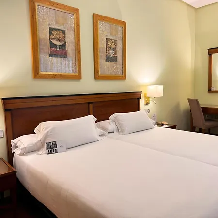 Becquer Hotel 4*