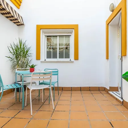 Apartment Piso Con Patio Privado Y Parking Nervion Seville