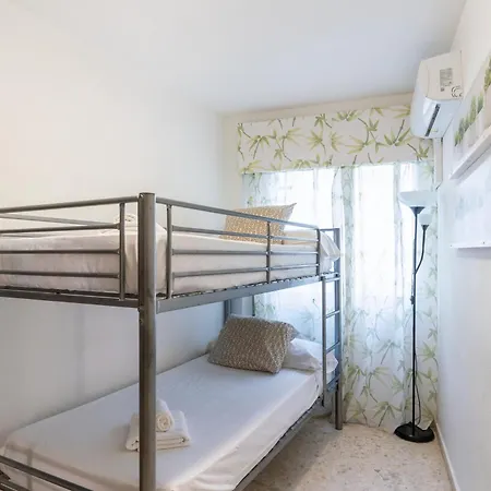 Apartment Holi-rent Pajaritos