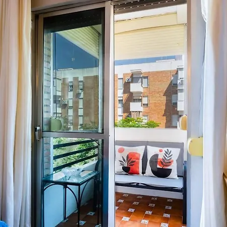 En Barrio Sevillano, Free Bus, Metro Apartment *