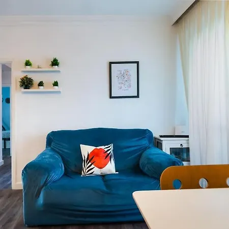 En Barrio Sevillano, Free Bus, Metro Apartment Seville