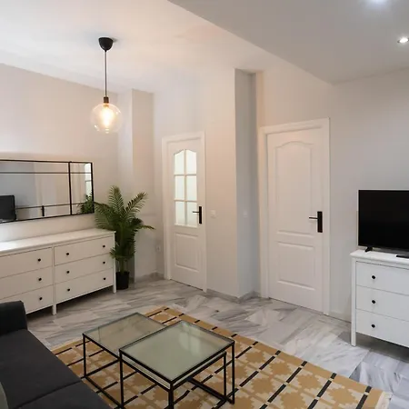 Guadalquivir Urban Apartment *