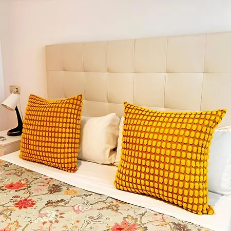 Triana Luxury Numancia * Seville