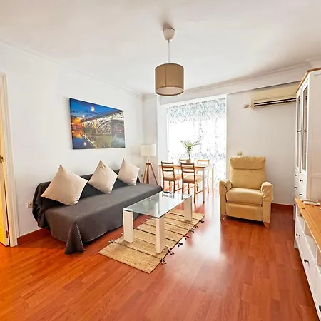 Triana Luxury Numancia * Seville