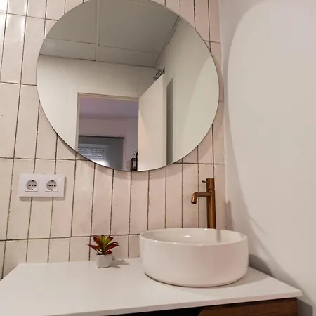 Nuevo Acogedor Estudio Junto Sta Justa Y Aeropuerto *