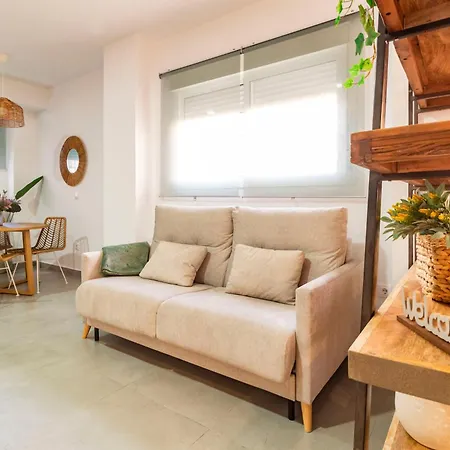 Nuevo Acogedor Estudio Junto Sta Justa Y Aeropuerto Seville