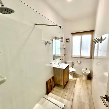 Acogedor 8pax 4bdr 2bth- Cozyhomesevilla2 Apartment *