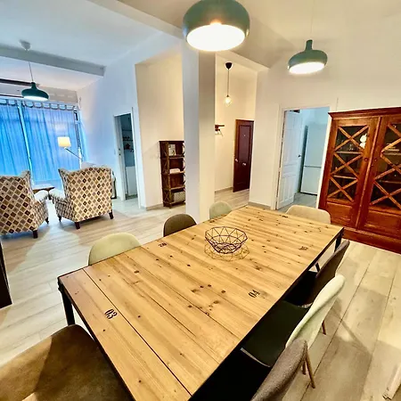 Acogedor 8pax 4bdr 2bth- Cozyhomesevilla2 *